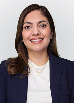 Araceli Guerra Headshot